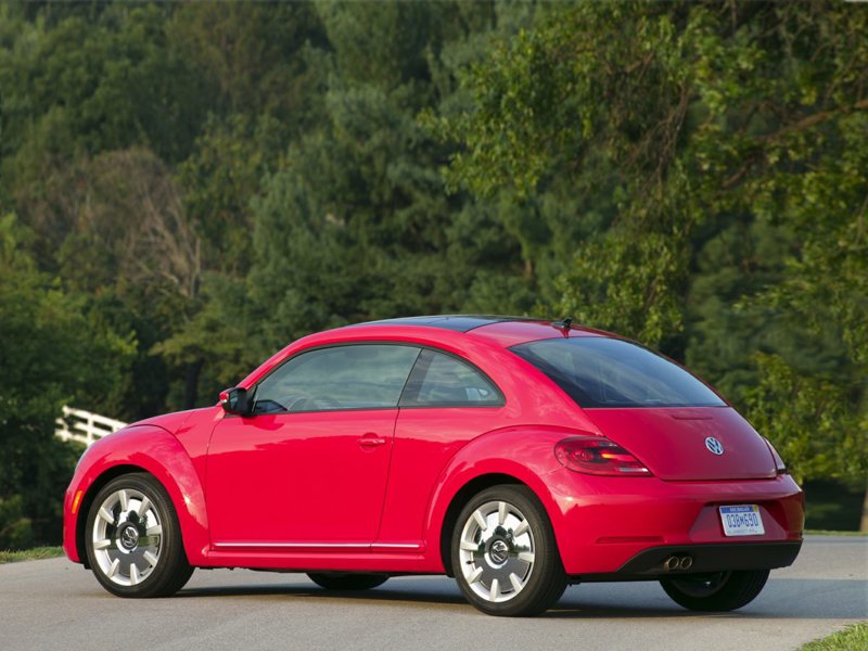 Used 2014 Volkswagen Beetle 2.5 image 1