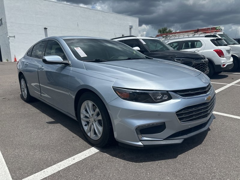 Used 2017 Chevrolet Malibu Hybrid w/ Leather Package image 1