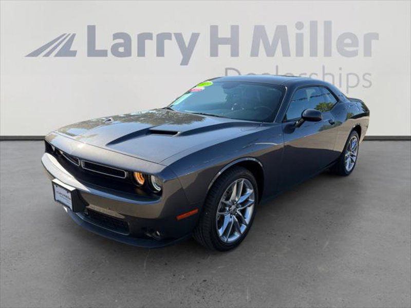 Certified 2023 Dodge Challenger SXT w/ Plus Package image 1