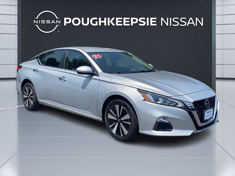 Certified 2021 Nissan Altima 2.5 SV image 1