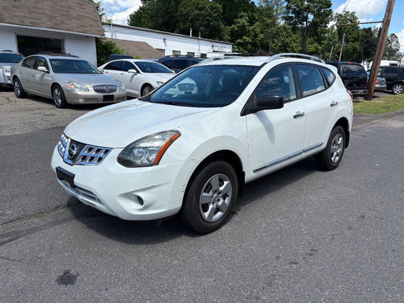 Used 2014 Nissan Rogue S image 1