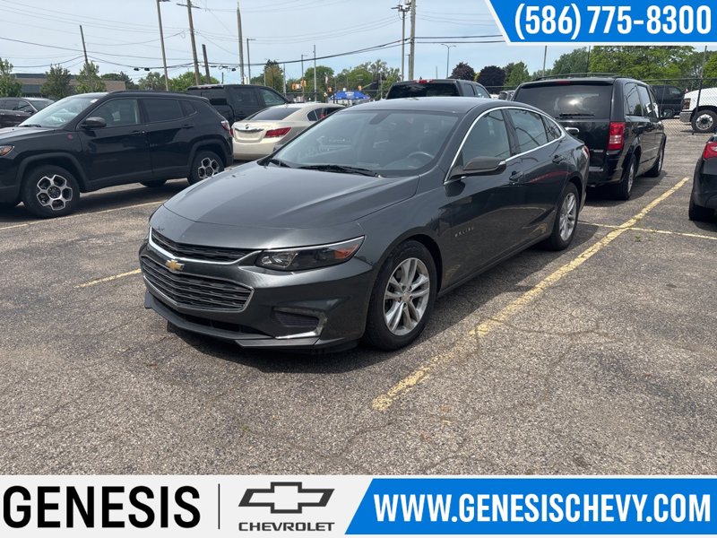 Used 2016 Chevrolet Malibu LT image 1