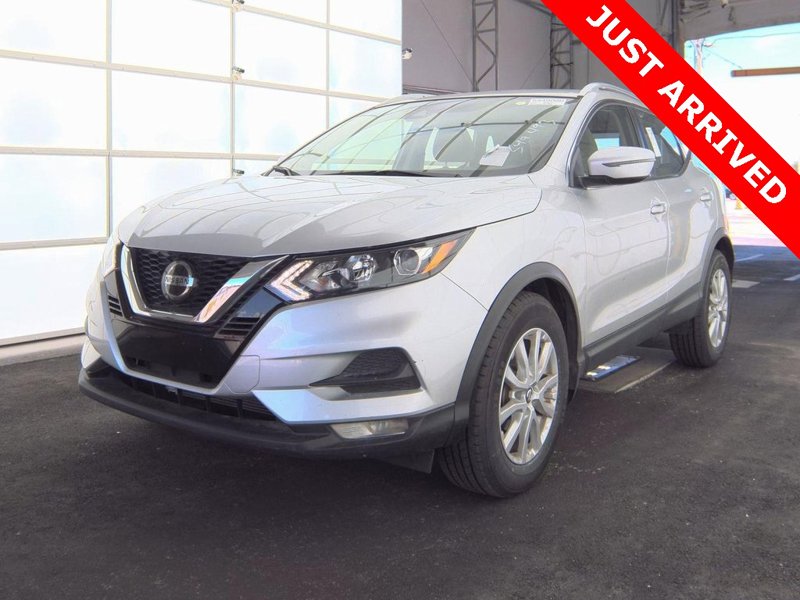 Certified 2022 Nissan Rogue Sport SV image 1