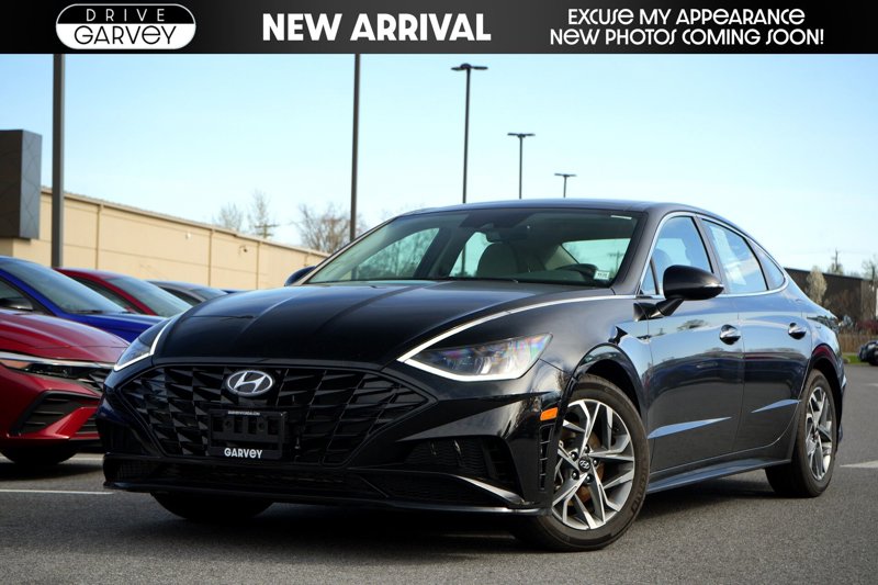 Certified 2023 Hyundai Sonata SEL w/ Convenience Package image 1