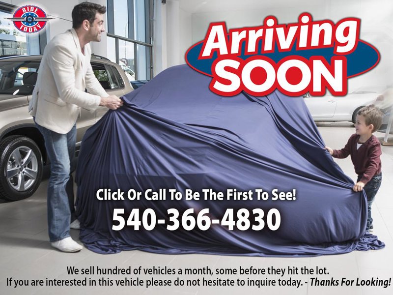 Used 2013 Nissan Rogue S w/ Special Edition Pkg image 1