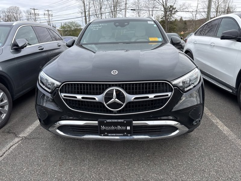 Certified 2024 Mercedes-Benz GLC 300 4MATIC image 1
