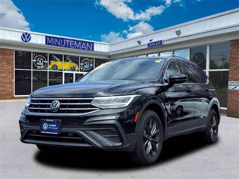 Certified 2022 Volkswagen Tiguan SE w/ Panoramic Sunroof Package image 1