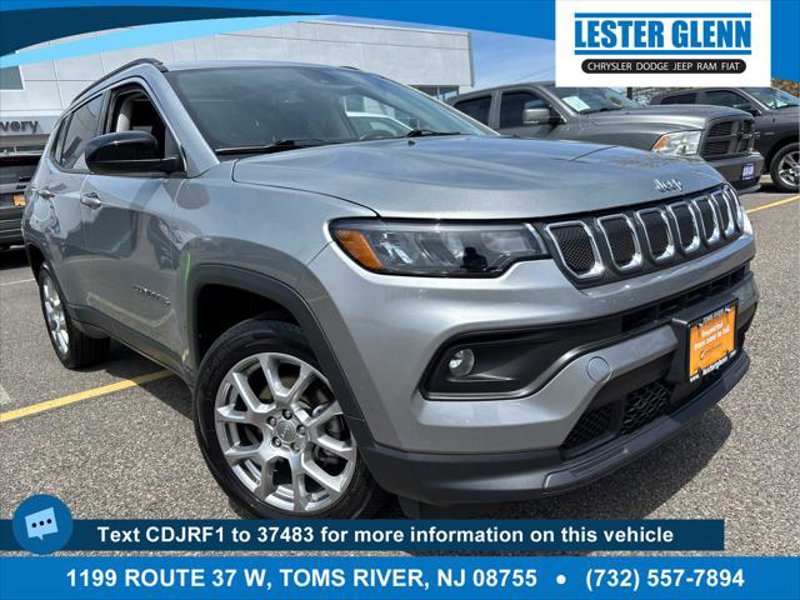 Certified 2022 Jeep Compass Latitude w/ Sun and Sound Group image 1