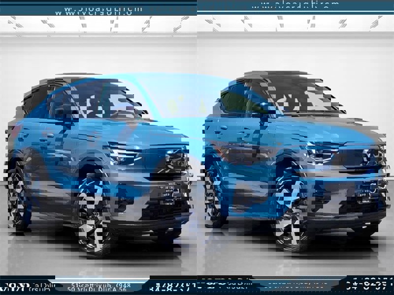 Certified 2023 Volvo C40 P8 Recharge Ultimate image 1