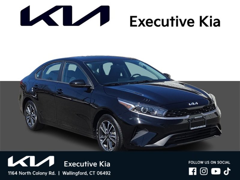 Certified 2022 Kia Forte LXS image 1