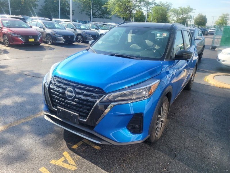 Certified 2023 Nissan Kicks SR w/ SR Premium Package image 1