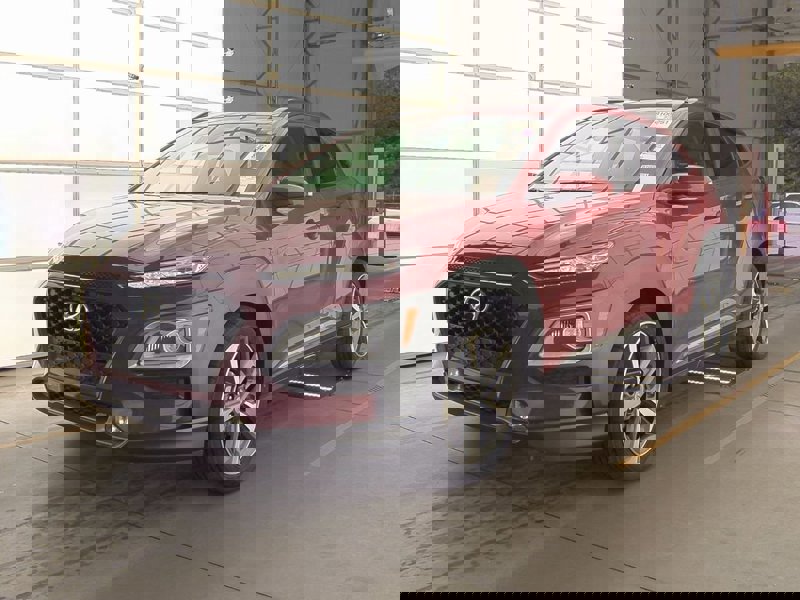 Used 2021 Hyundai Kona Limited w/ Cargo Package image 1