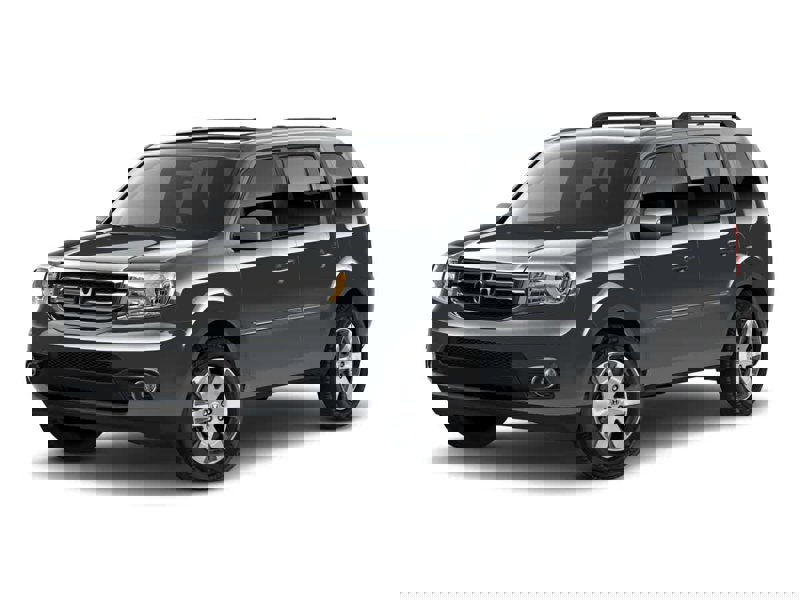 Used 2014 Honda Pilot Touring image 1