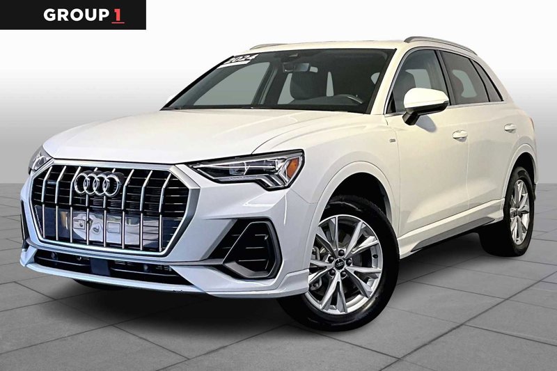 Certified 2024 Audi Q3 2.0T Premium w/ Convenience Package image 1