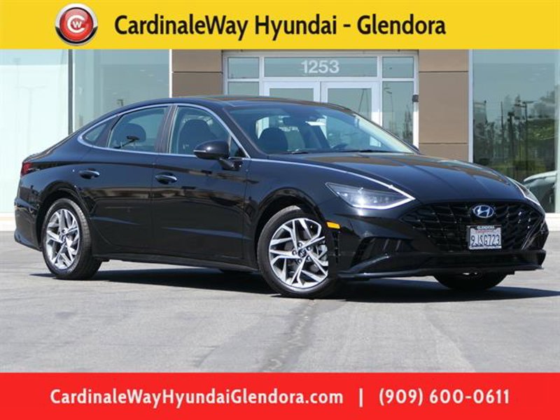 Certified 2023 Hyundai Sonata SEL w/ Convenience Package image 1