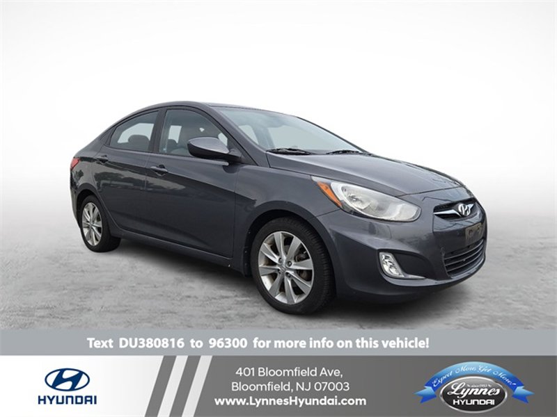 Used 2013 Hyundai Accent GLS w/ Premium Pkg image 1
