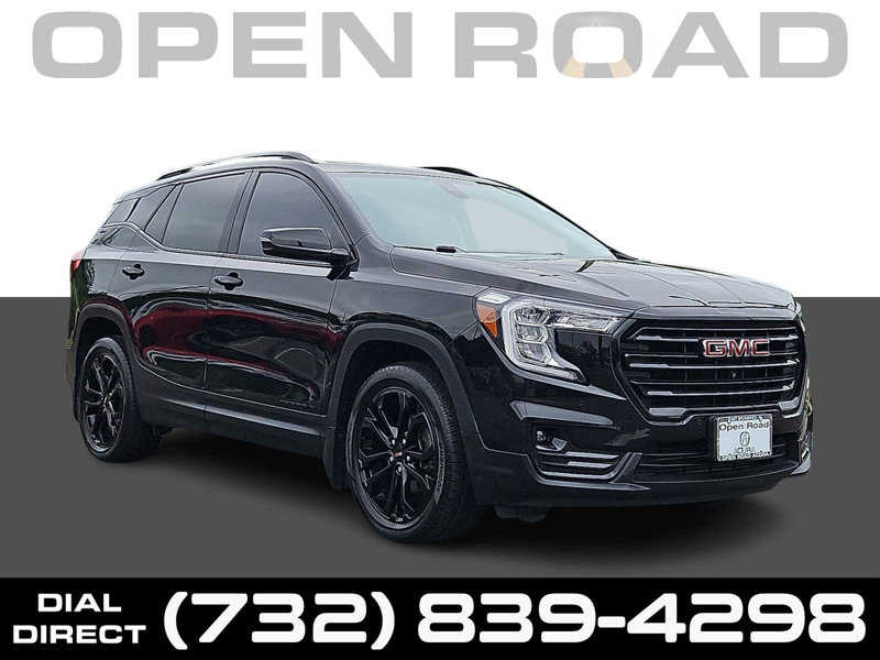 Used 2022 GMC Terrain SLT w/ Tech Package image 1