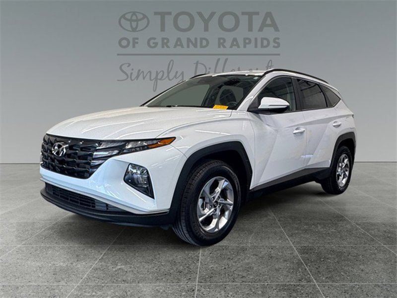 Used 2022 Hyundai Tucson SEL w/ Winter Package image 1