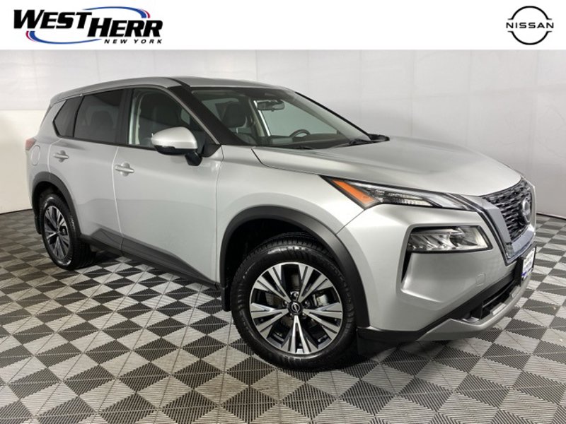Certified 2023 Nissan Rogue SV image 1