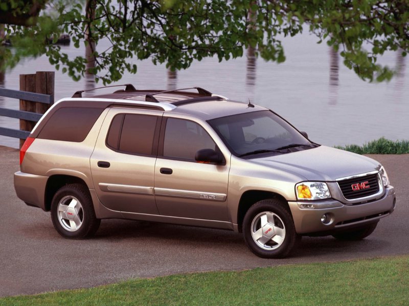Used 2004 GMC Envoy XUV SLE w/ 1SB Preferred Equipment Group image 1
