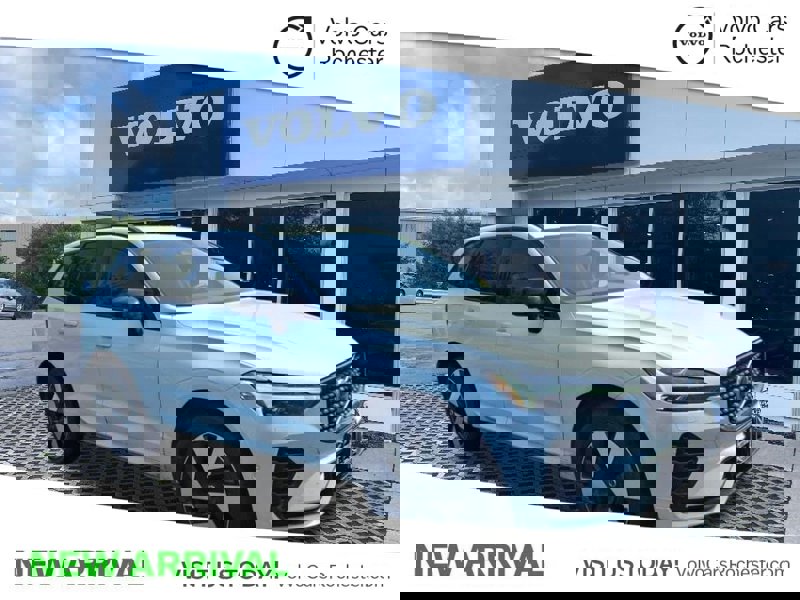Certified 2024 Volvo XC60 T8 Plus w/ Protection Package Premier image 1