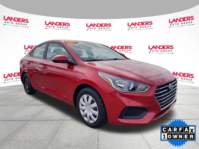 Used 2022 Hyundai Accent SE image 1