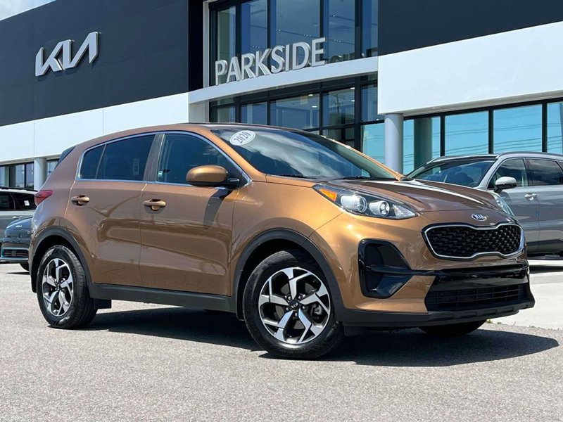 Used 2020 Kia Sportage LX image 1