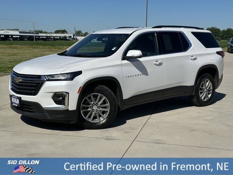 Certified 2023 Chevrolet Traverse LT image 1