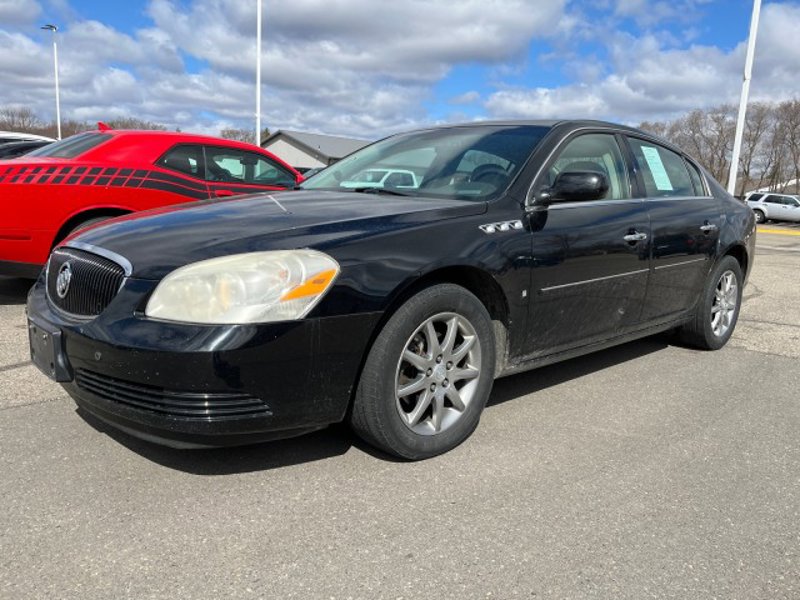 Used 2007 Buick Lucerne CXL image 1