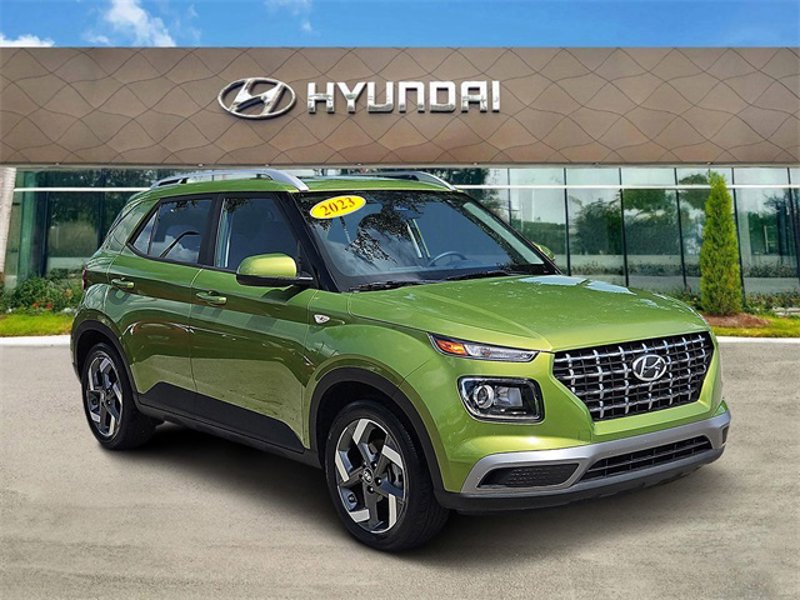 Certified 2023 Hyundai Venue SEL w/ Cargo Package image 1