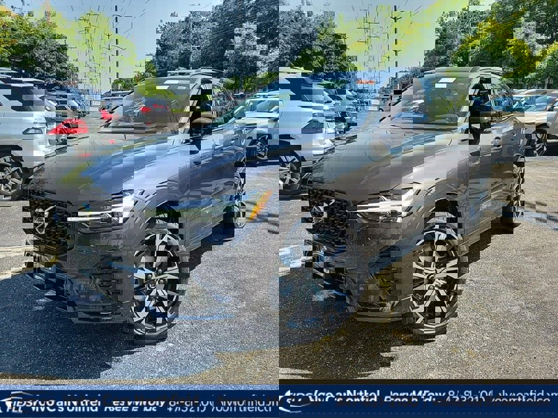 Certified 2025 Volvo XC60 B5 Ultra w/ Protection Package Premier image 1
