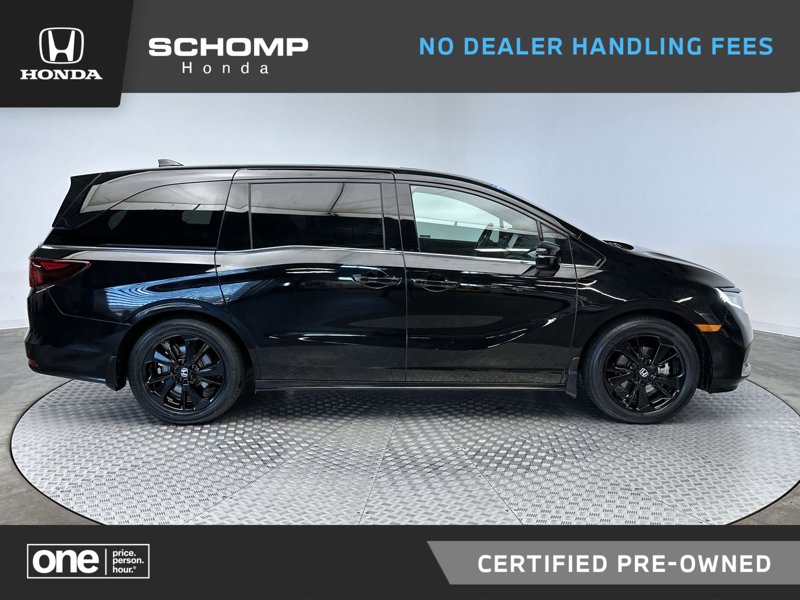Certified 2023 Honda Odyssey Sport image 1