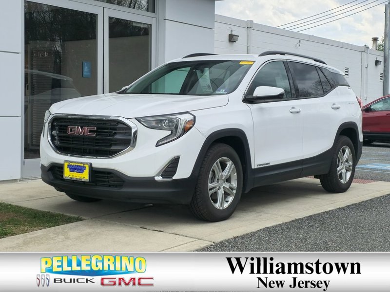 Certified 2019 GMC Terrain SLE w/ Driver Convenience Package image 1