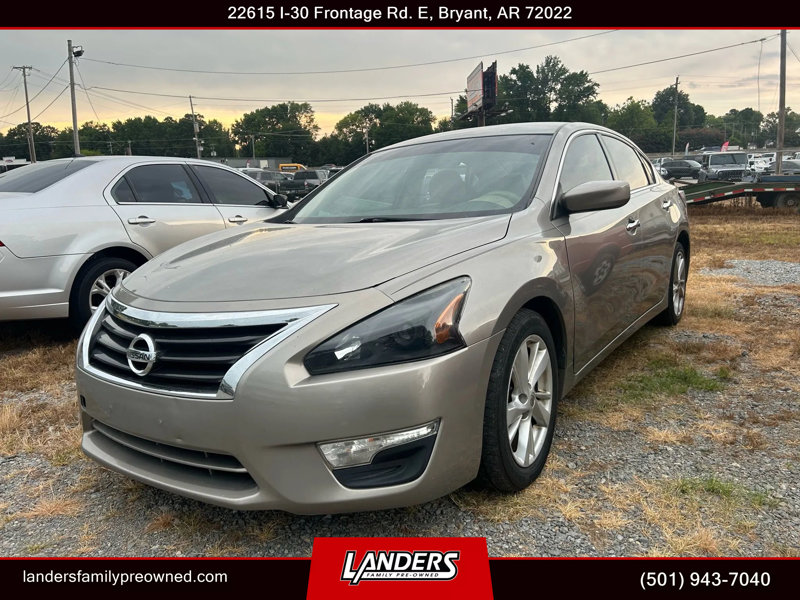 Used 2014 Nissan Altima 2.5 SV image 1