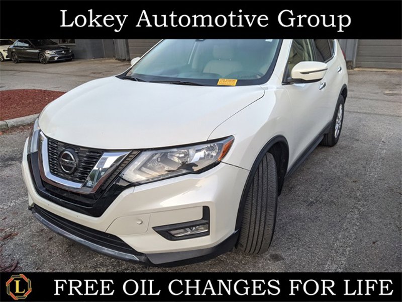 Certified 2020 Nissan Rogue S image 1