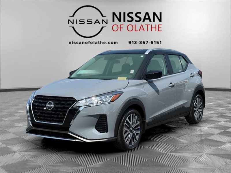 Certified 2024 Nissan Kicks SV image 1