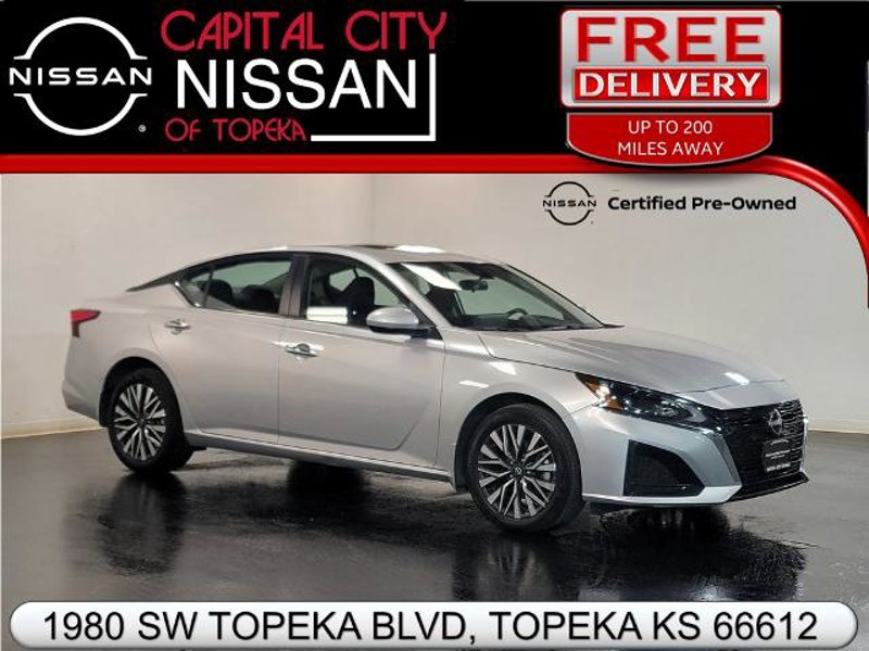 Certified 2024 Nissan Altima 2.5 SV w/ SV Premium Package image 1