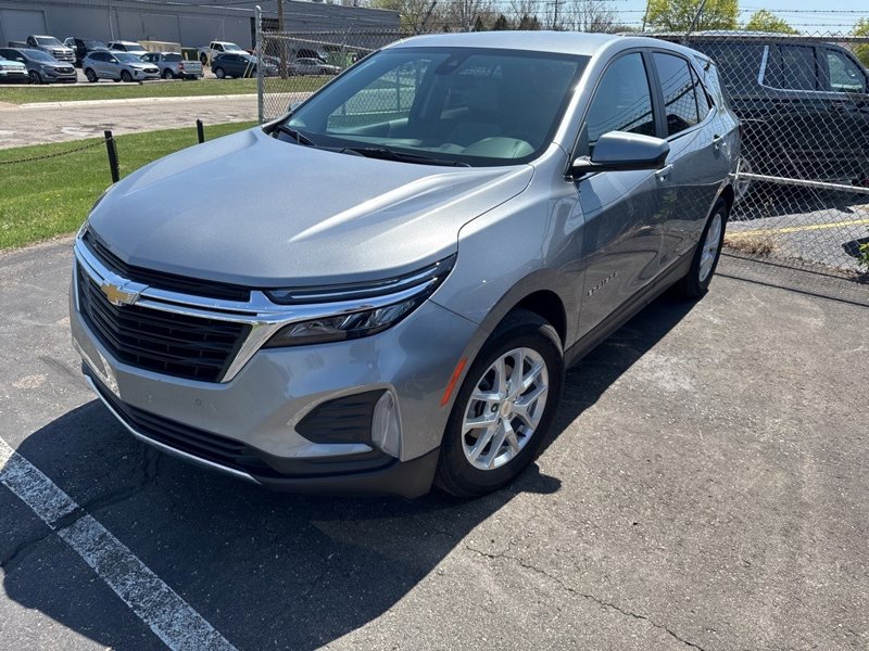Certified 2023 Chevrolet Equinox LT image 1