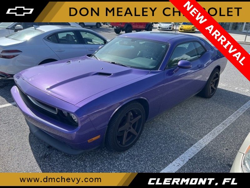 Used 2013 Dodge Challenger R/T image 1