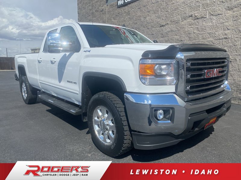 Used 2015 GMC Sierra 2500 SLE w/ SLE Preferred Package image 1