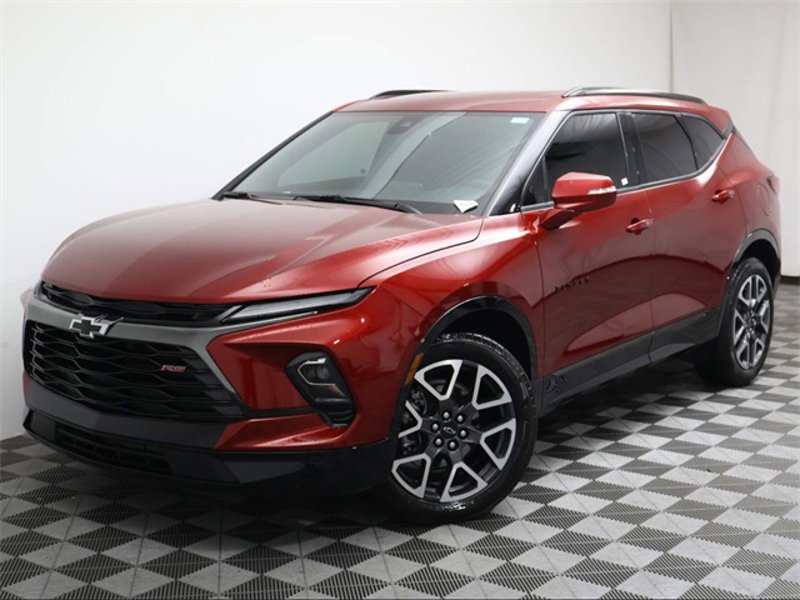 Certified 2025 Chevrolet Blazer RS w/ LPO, Floor Liner Package image 1