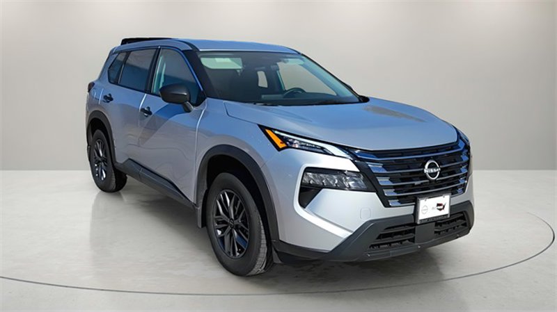 Certified 2025 Nissan Rogue S image 1