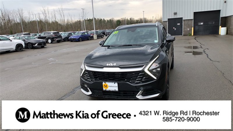 Certified 2023 Kia Sportage EX image 1