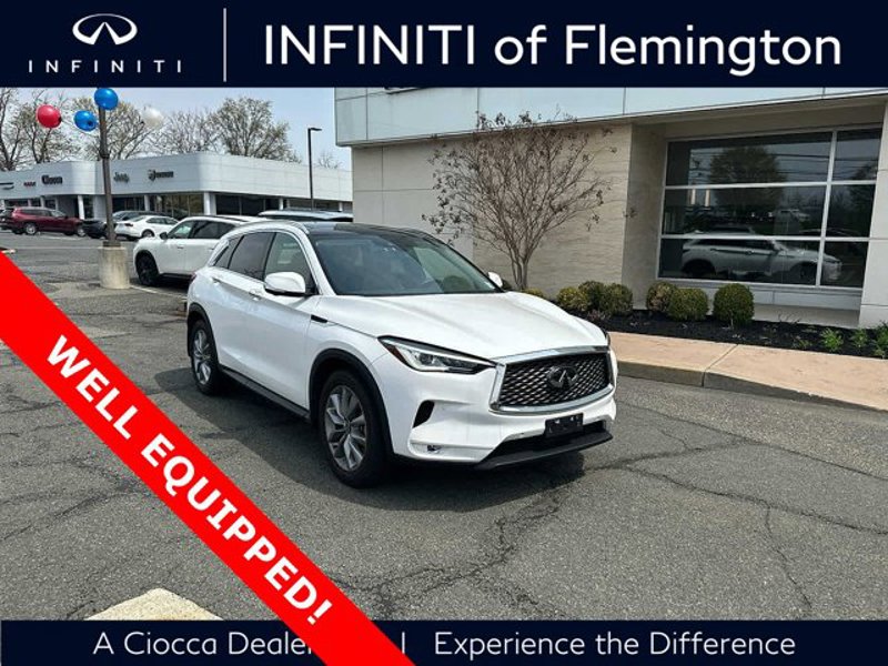 Certified 2021 INFINITI QX50 Essential w/ Convenience Package image 1