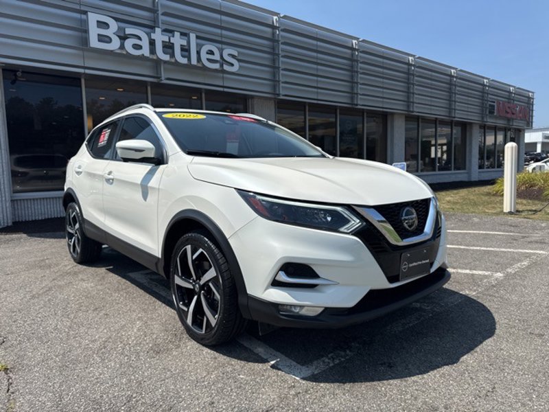 Certified 2022 Nissan Rogue Sport SL image 1