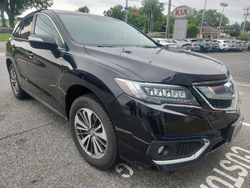 Used 2017 Acura RDX AWD w/ Advance Package image 1