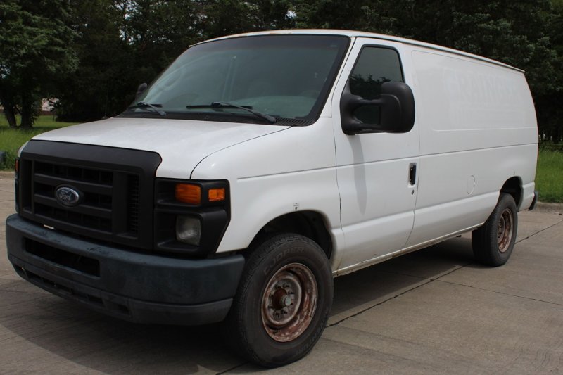 Used 2008 Ford E-250 and Econoline 250 image 1