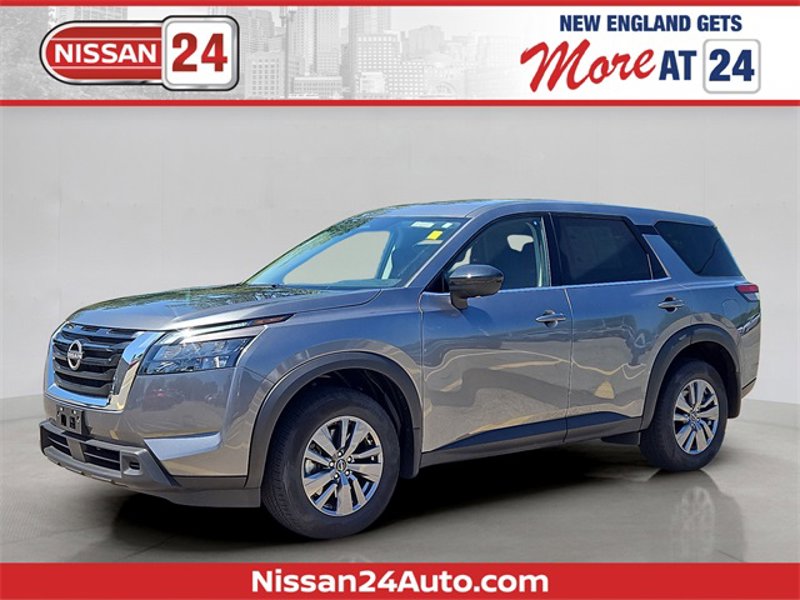 Certified 2025 Nissan Pathfinder S image 1