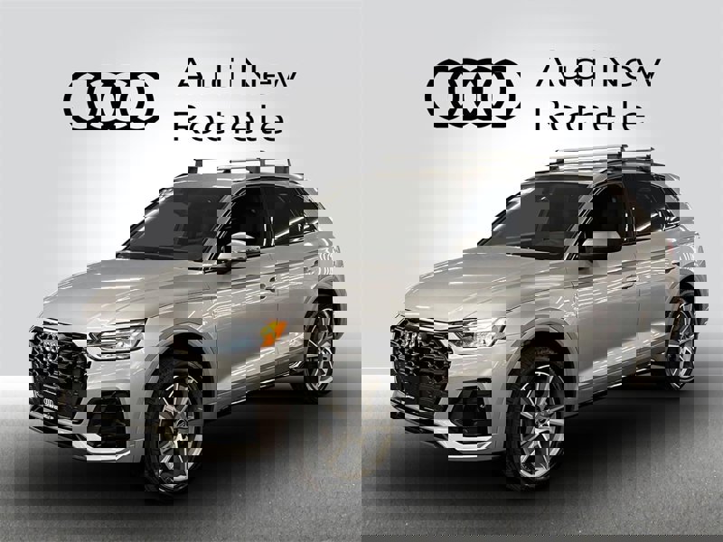 Certified 2025 Audi Q5 2.0T Premium w/ Convenience Plus Package image 1