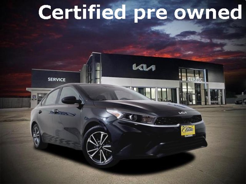 Certified 2023 Kia Forte LXS image 1